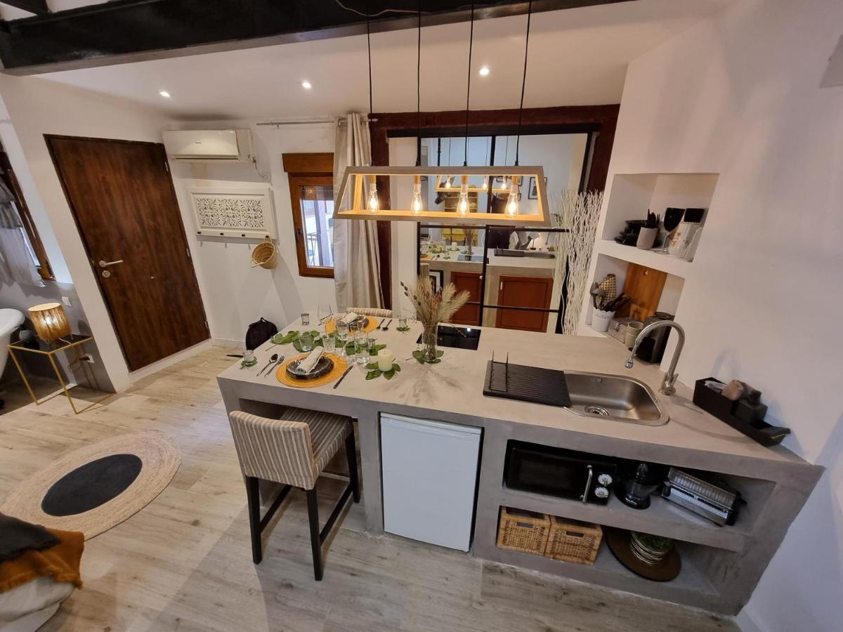Lofts Amantes De Toledo -Loft Sagrario Apartment Bagian luar foto