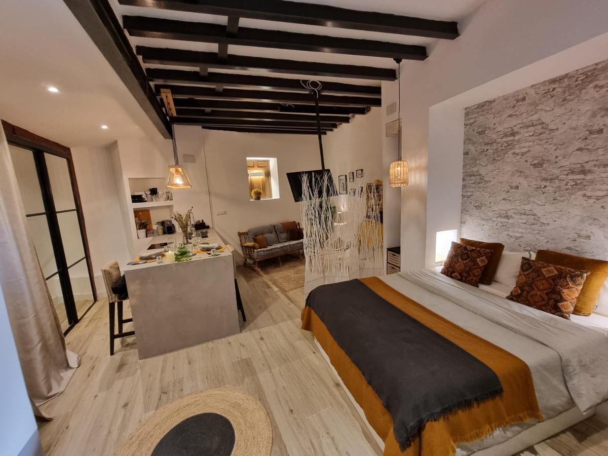 Lofts Amantes De Toledo -Loft Sagrario Apartment Bagian luar foto