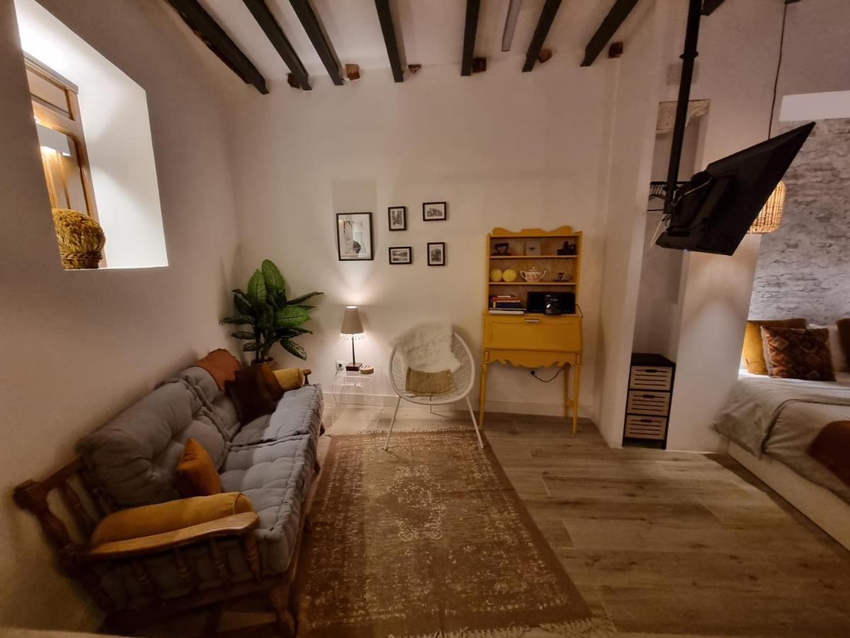 Lofts Amantes De Toledo -Loft Sagrario Apartment Bagian luar foto