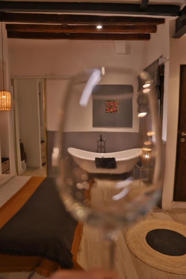Lofts Amantes De Toledo -Loft Sagrario Apartment Bagian luar foto