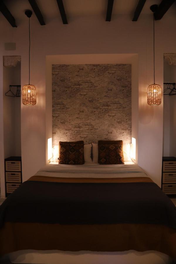 Lofts Amantes De Toledo -Loft Sagrario Apartment Bagian luar foto