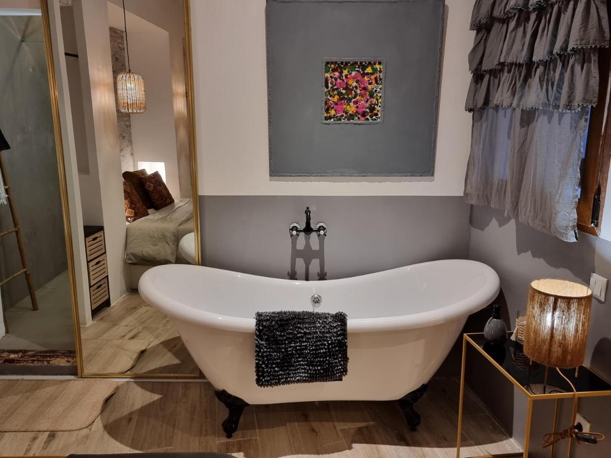 Lofts Amantes De Toledo -Loft Sagrario Apartment Bagian luar foto